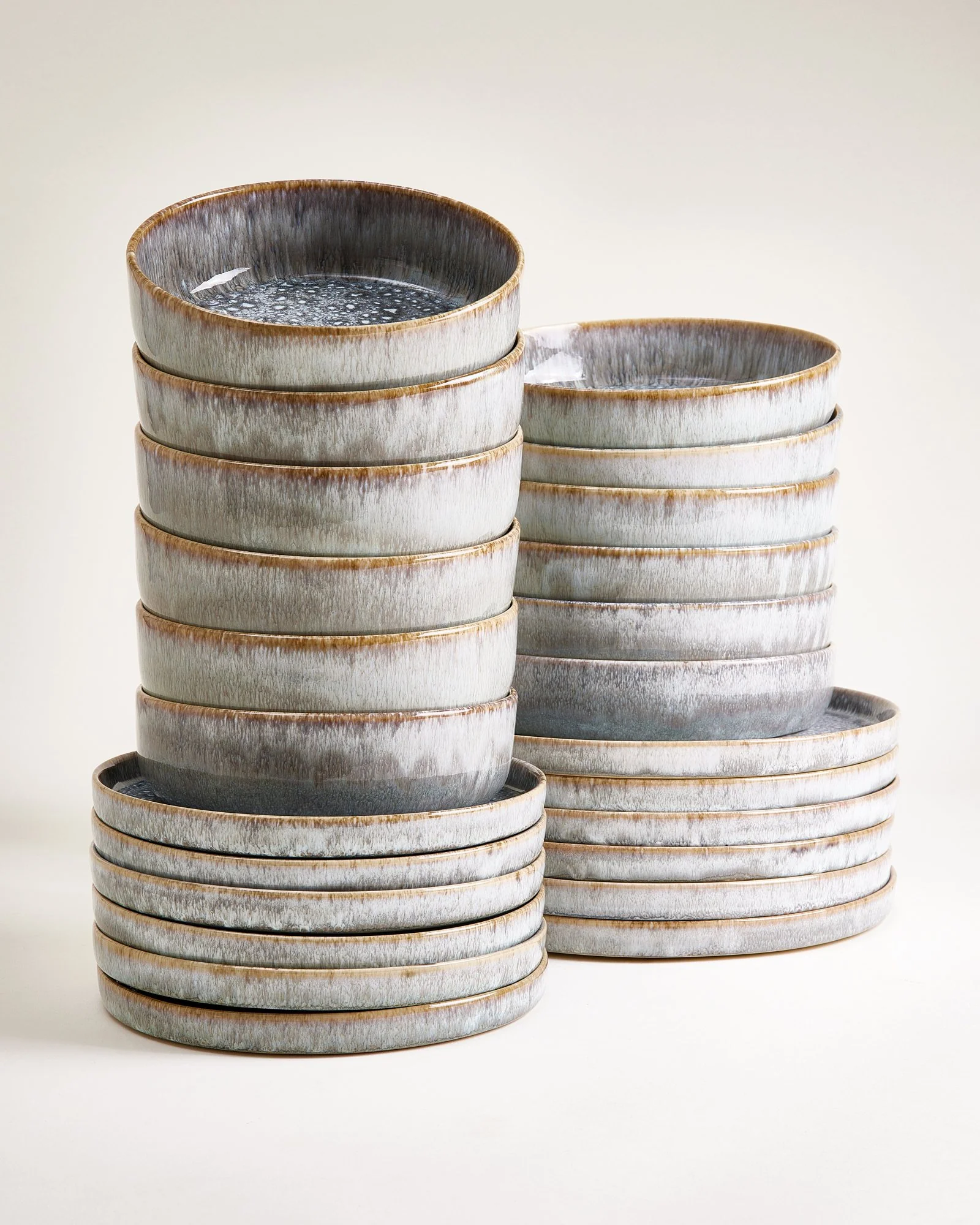 Cordoama Geschirr-Set modern grau 24-teilig