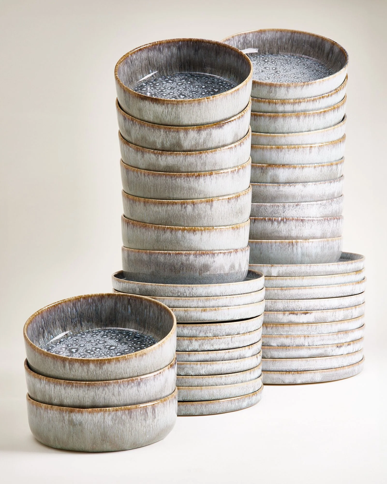 Cordoama Geschirr-Set modern grau 40-teilig