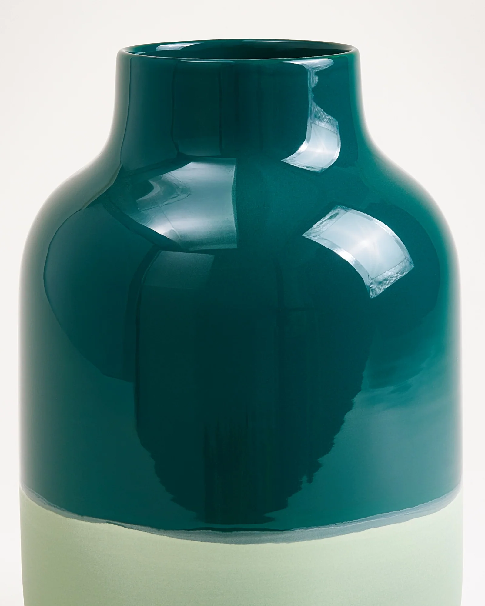Nuno Vase L dunkelgrün salbei - Image 3