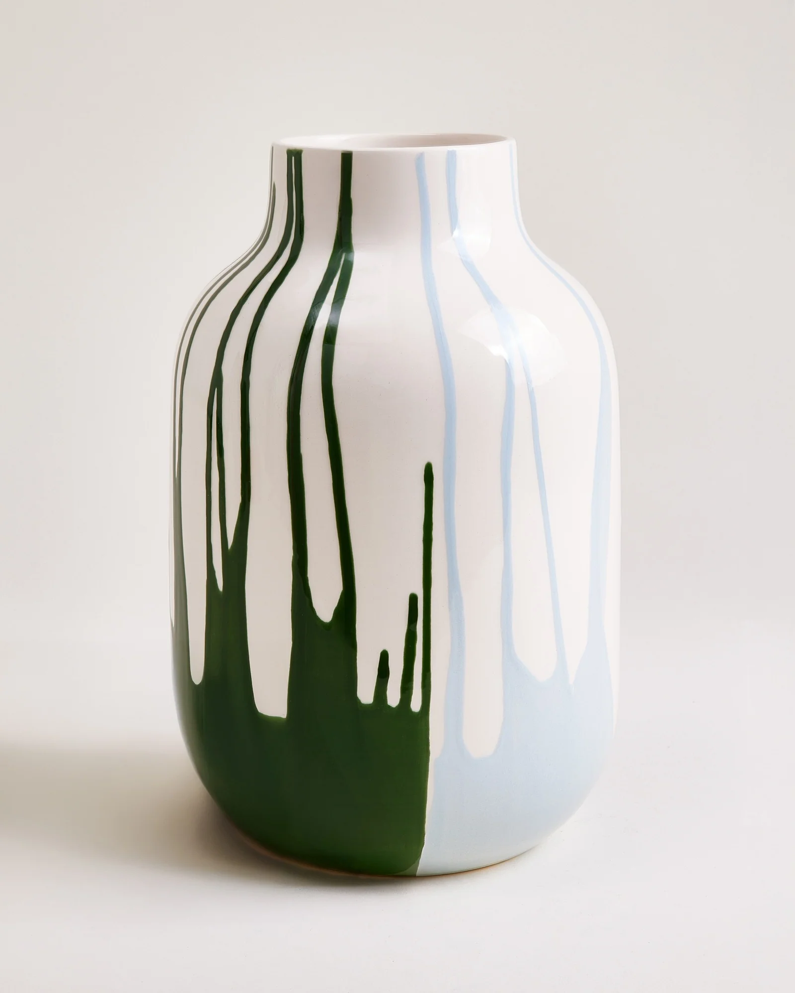 Nuno Vase L drip dunkelgrün hellblau