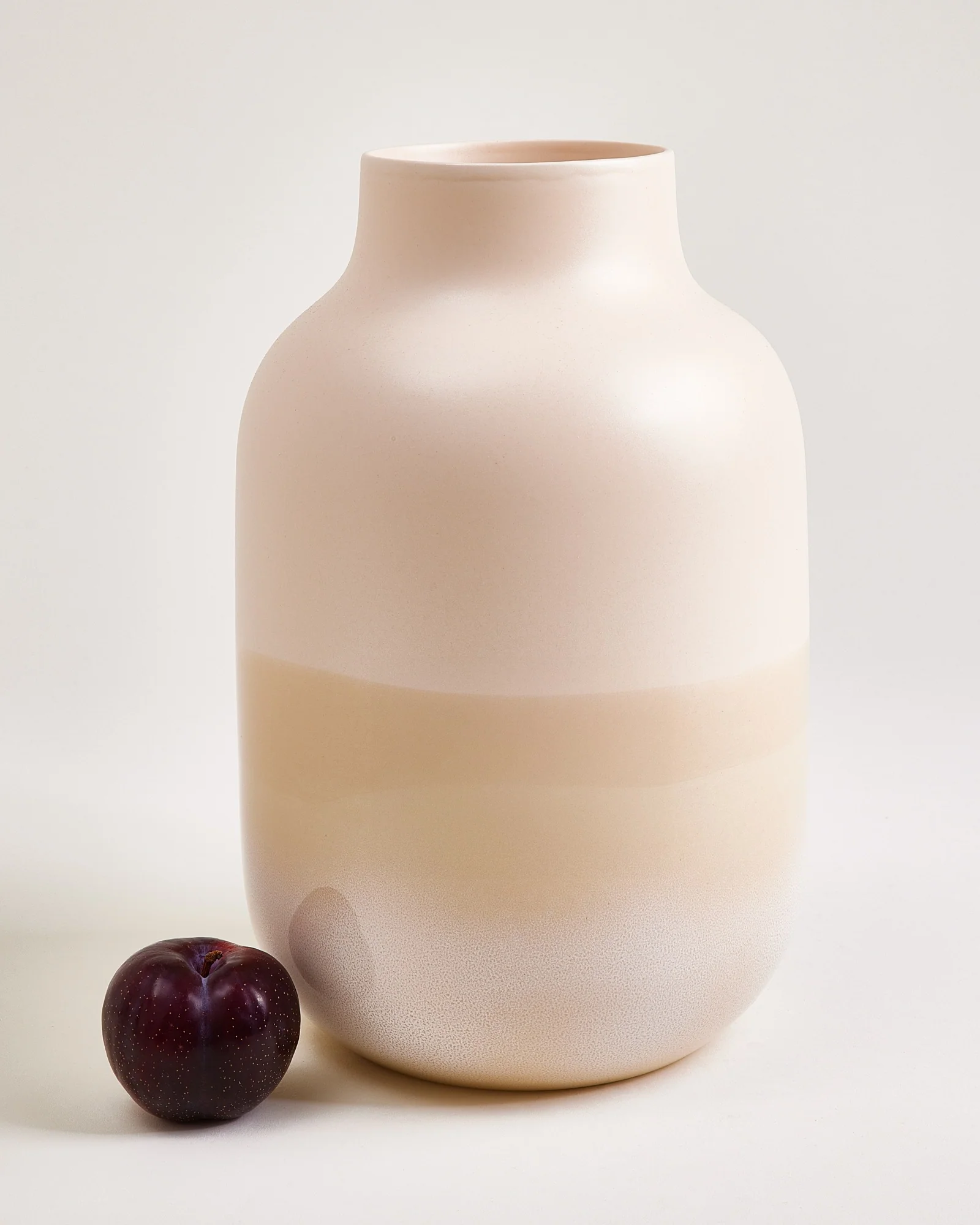 Nuno Vase L sand - Image 4