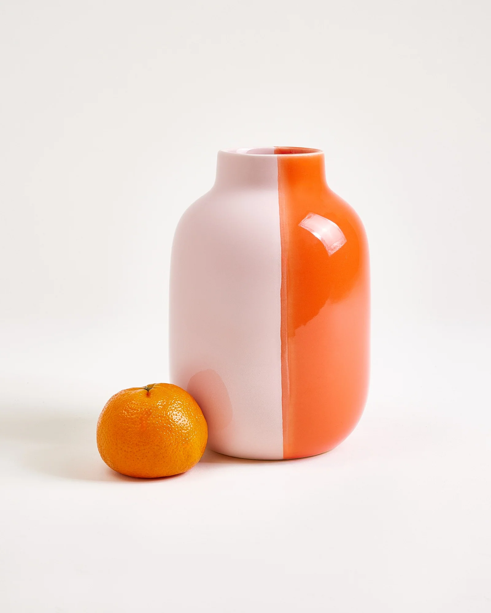 Nuno Vase M half coral rosé - Image 3