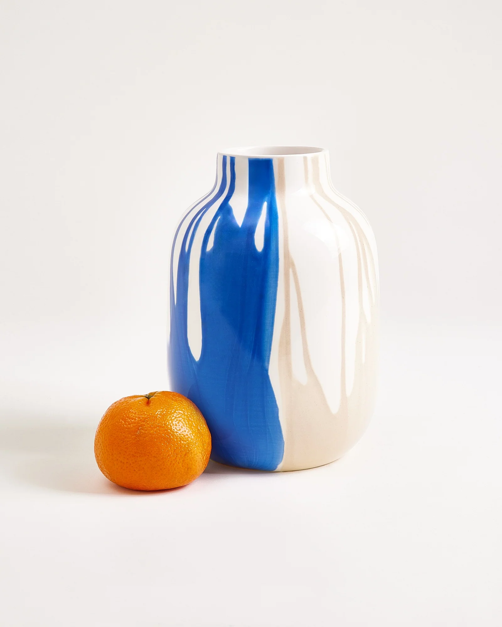 Nuno Vase M drip sand blau - Image 4